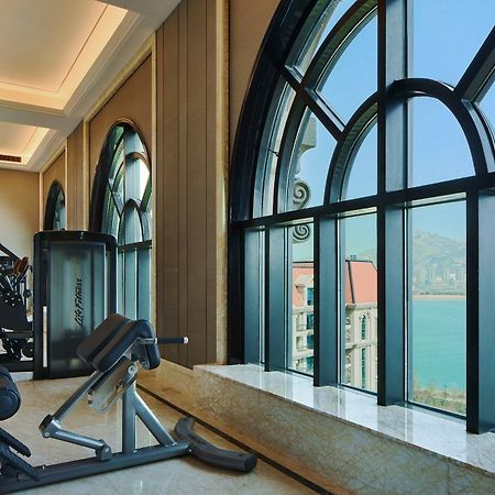Hotel Wanda Realm Qingdao Movie Metropolis Exterior foto