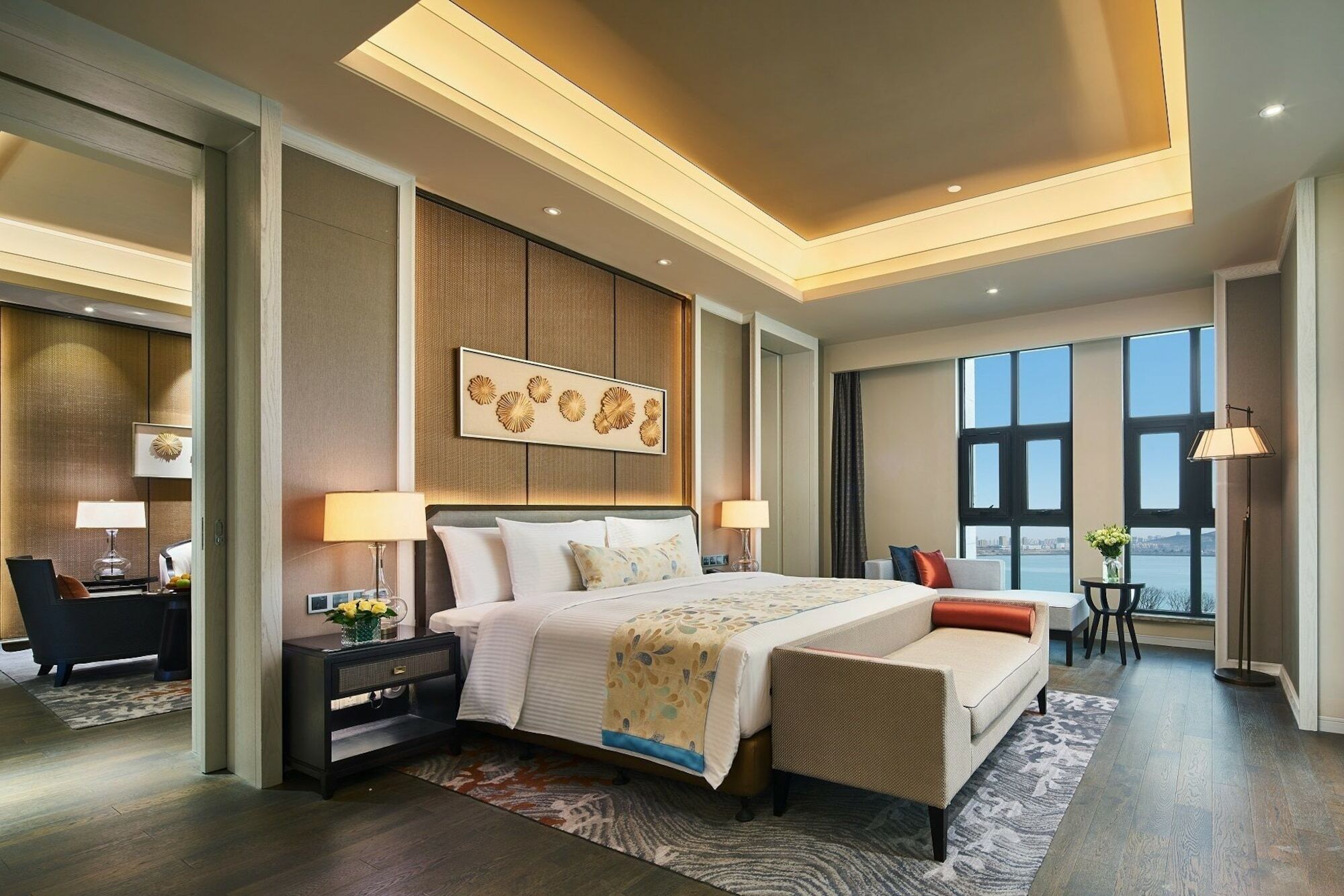 Hotel Wanda Realm Qingdao Movie Metropolis Exterior foto
