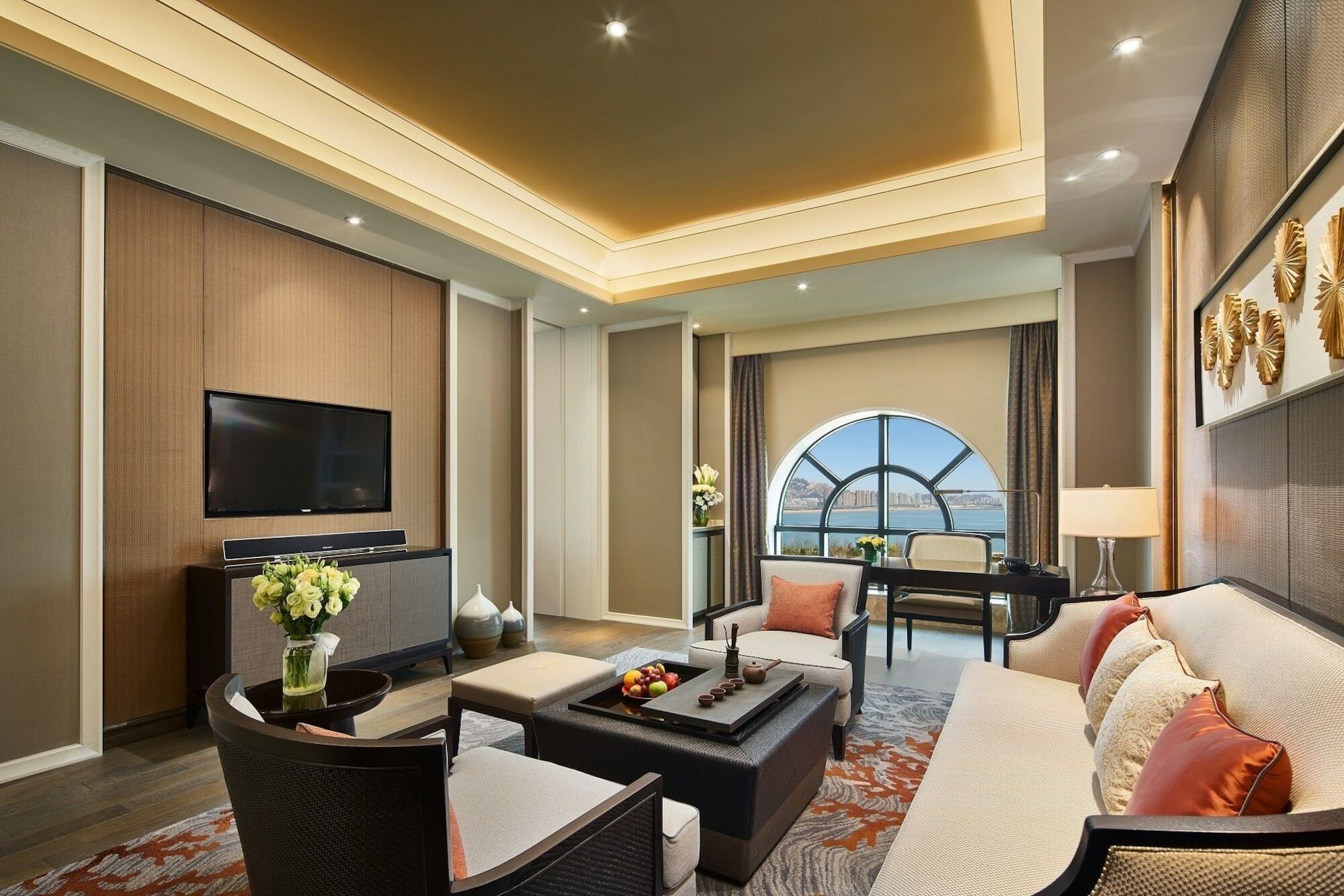 Hotel Wanda Realm Qingdao Movie Metropolis Exterior foto